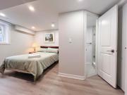 Cozy & Modern Ensuite Basement Rooms - Steps to Subway & Downsview Rogers Stadium