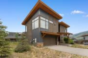 Top Silverthorne Top Silverthorne