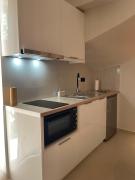 Top Stoupa Top Stoupa