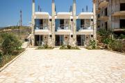 Top Himare