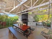 Plett Family Escape with Pool