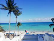 Pelicano Inn Playa del Carmen - Beachfront Hotel