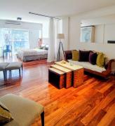 Recoleta Luminoso y completo departamento