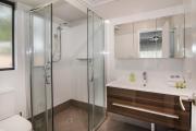 Top Broadwater