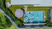 Sirius- Heated pool, 50m to Beach, basketball crt