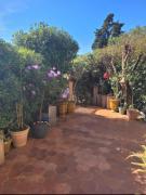 Maison de vacances à lAyguade classée 3 étoiles, climatisée,3mn à pied plage et restos ,5mn aéroport, 10mn gare