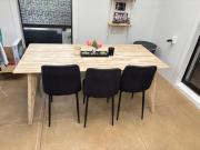 One bedroom with breakfast