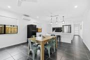 Top Caboolture