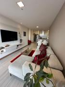 Suite LUXE with view República del Salvador