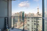 CN Tower & Lake Ontario View 48 Floor 1 BR & DEN