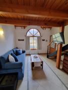 Suka Aiken - Andarlibre