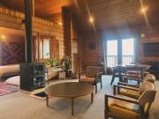 海を眺めるログハウス カマカーマAwaji