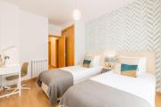 Porto Stay no Marques with AC and parking place