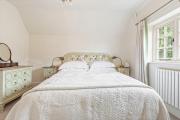 Top Nettlebed