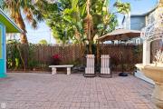 Top Lake Worth
