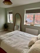 Stylish double room females and couples only Stylish double room females and couples only