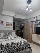 09T2 Chic Corners, Studio w Balcony, Horizons 101
