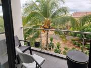 Modern 3 min drive to beach