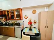 JAZZCOZY Condo Unit na SWAK SA BUDGET