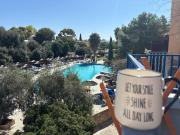 Modern Apt in Paphos Port - pool & 50 m to the sea