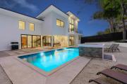 Modern 4BR Villa with Pool