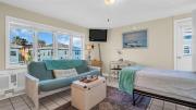 Waterfront Suite Heated Pool 2 mins 2 beach