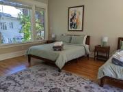 Luxurious 1BR in Grand Old Home