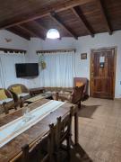 Casa completa para 5 personas.