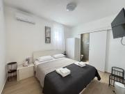 Flowers Apartments Pula, city center 2