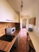 T2 avec terrasse & parking à 5 min du centre, 10 min des plages