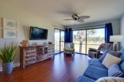 Nautical Edgewater Resort Condo - Walk to Beaches!
