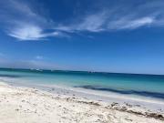 Beach Haven - light, cosy and close to the beach