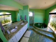 CASA COM 1406 m JARDIM GUEDALA SP