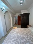 Stylish Central Apartment with Balcony