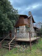 Hermosa cabaña a orillas del rio