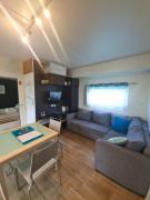Mobilhome 2 sdb, barbecue, proche mer, piscine