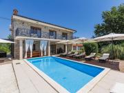 Holiday Home Deno&Melly by Interhome