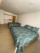 Savannah Inn Studio Apartment 104