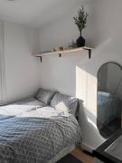 Cosy studio flat in London