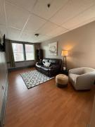 Modern 2BR with Ensuite, Downtown Morgantown, WVU