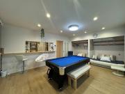 Lhouseー遊べる宿ビリヤード 大型スクリーン 岡山駅徒歩15分