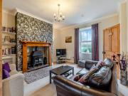 Top Ellingham