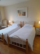 Ensuite Twin Room Galway City