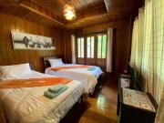 Loom Cafe Banrai ลูมคาเฟ่บ้านไร่