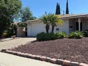 Cozy Two Bedroom Retreat