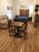 Céntrico y silencioso