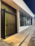 Apt novo no centro com garagem, ar condicionado, perto de tudo que você precisa