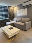 2 bedroom loft type with 2 baths Near Rockwell