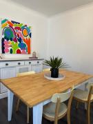 Stylish Townhouse in Kensington