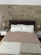 Top Pietra Montecorvino Top Pietra Montecorvino